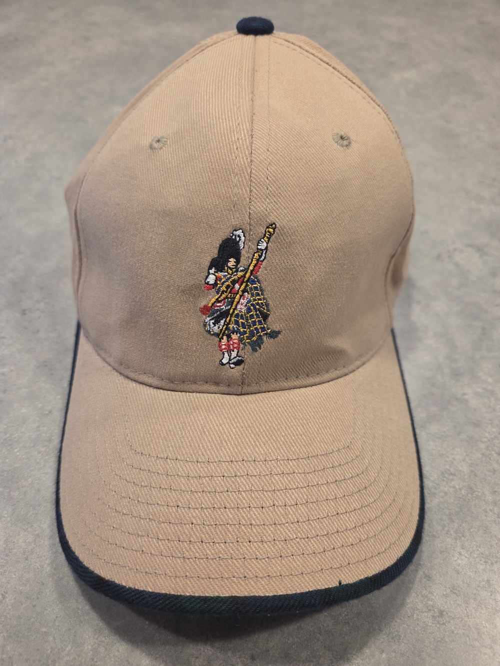 Dewar’s Finest Scotch Whisky Flexfit Hat S/M Tan Plaid Brim Embroidered Cap